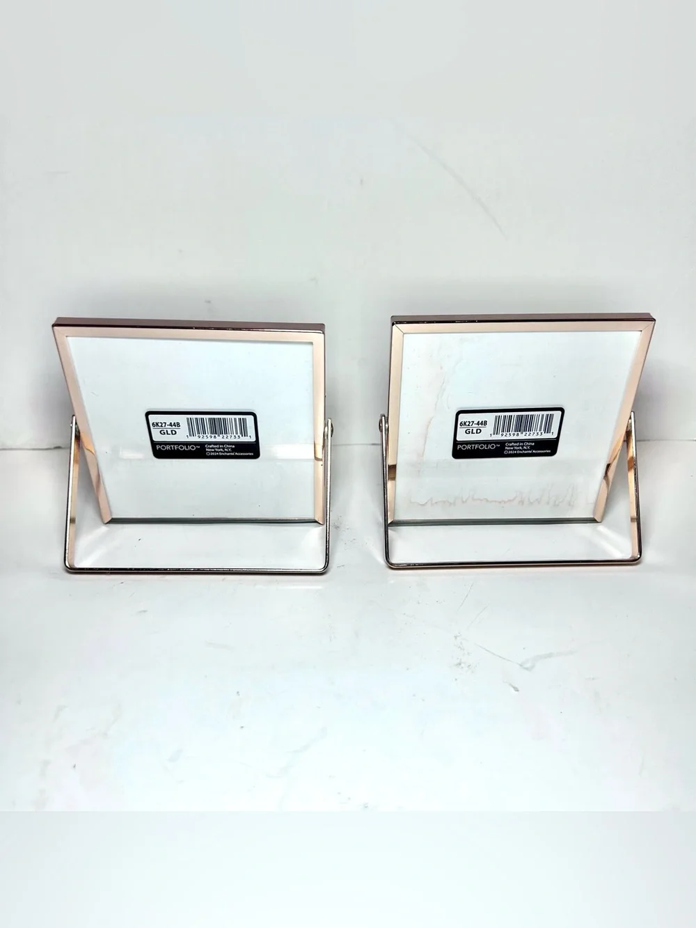 2 Portfolio 4”X4” Gold Free Standing Table Top Frames